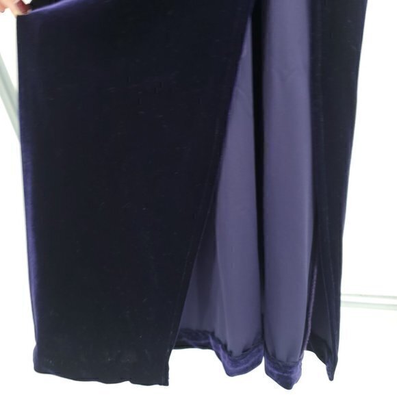 VTG Y2K/90s Onyx Nite Stretch Velvet Midi Dress w/ Rhinestone Embellishment 12p - Picture 13 of 15